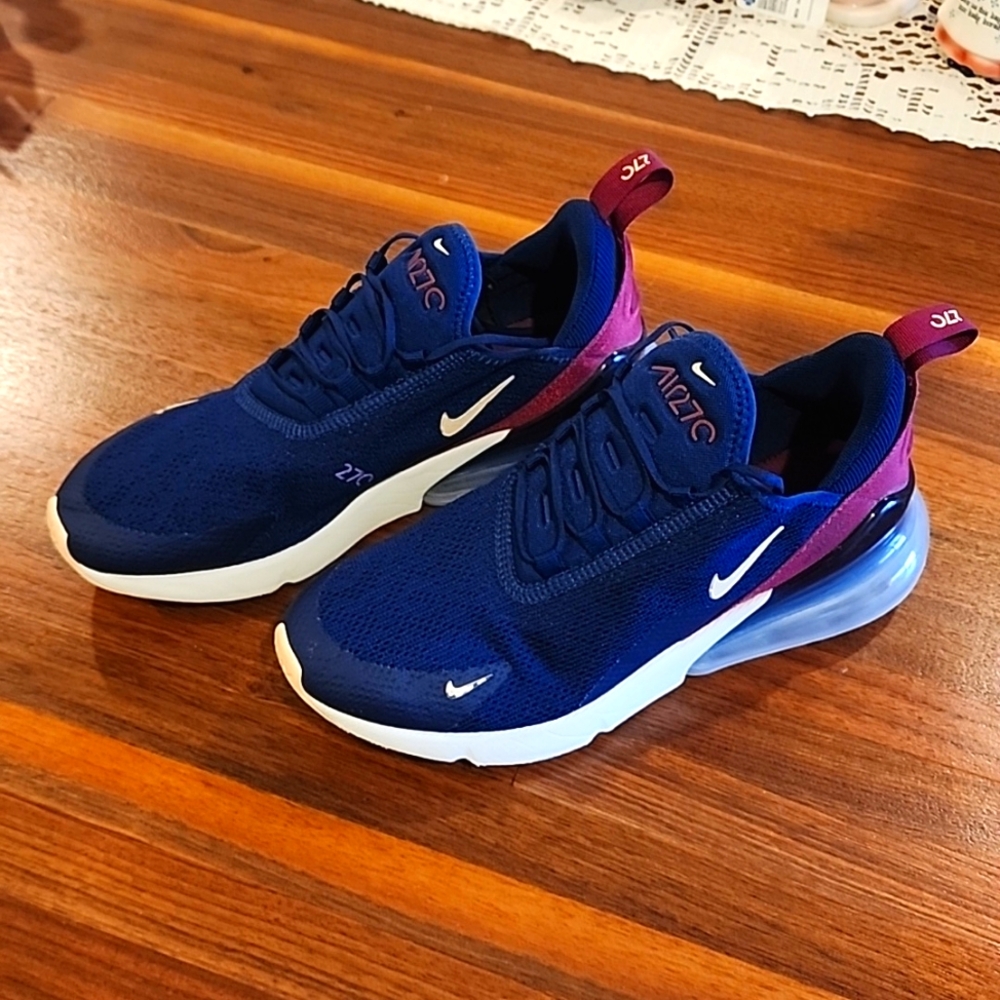 Nike Air 270